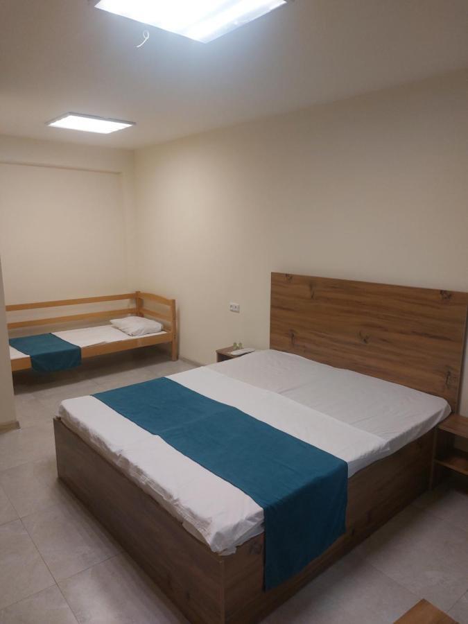The Best Hotel-Hostel Ереван Экстерьер фото